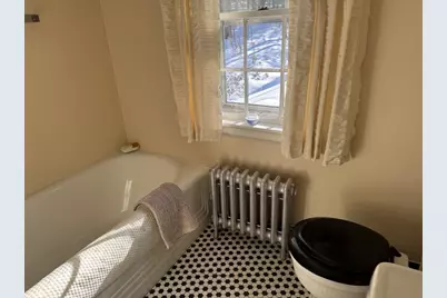 49 Metcalf St, Worcester, MA 01609 - Photo 34