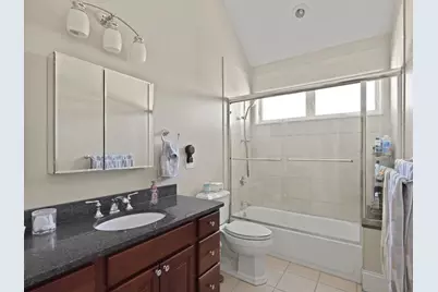 105-107 North St #105, Newton, MA 02460 - Photo 12