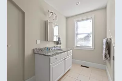 105-107 North St #105, Newton, MA 02460 - Photo 22