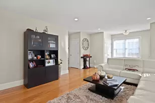 105-107 North St, Newton, MA 02460 - Photo 4