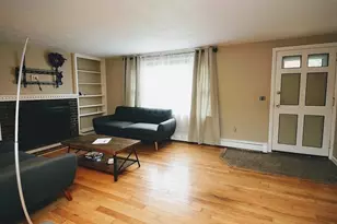 17 Janet Cir, Shrewsbury, MA 01545 - Photo 2