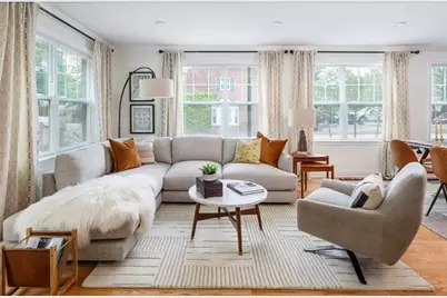 13 Independence Dr #13, Brookline, MA 02467 - Photo 2