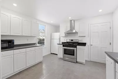 39 Fairmont St #1, Cambridge, MA 02139 - Photo 2