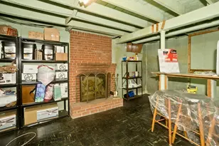 854 Grayson Dr, Springfield, MA 01119 - Photo 34