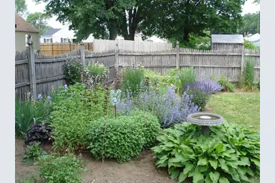 854 Grayson Dr, Springfield, MA 01119 - Photo 38