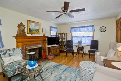 854 Grayson Dr, Springfield, MA 01119 - Photo 16