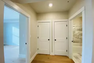 305 Webster Ave, Cambridge, MA 02141 - Photo 6