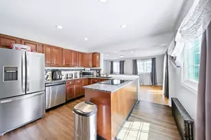 27 Clifton St, Fitchburg, MA 01420 - Photo 20