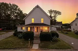 27 Clifton St, Fitchburg, MA 01420 - Photo 2