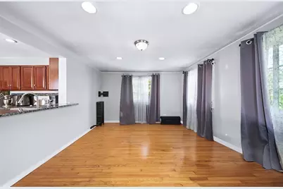 27 Clifton St, Fitchburg, MA 01420 - Photo 10