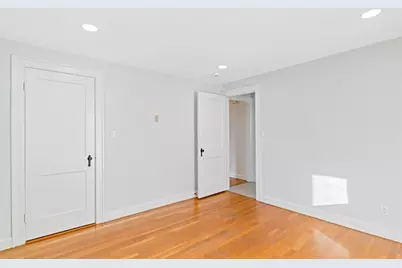 126 Washington Ave #2, Waltham, MA 02453 - Photo 14