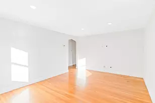 126 Washington Ave, Waltham, MA 02453 - Photo 4