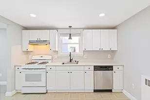 126 Washington Ave, Waltham, MA 02453 - Photo 8