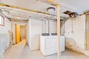 126 Washington Ave, Waltham, MA 02453 - Photo 22