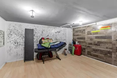 76 Heywood St, Fitchburg, MA 01420 - Photo 38