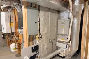 46 Church St, Hudson, MA 01749 - Photo 14