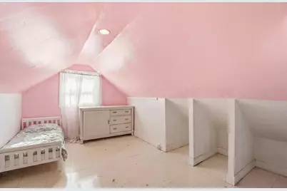 987 Rockdale Avenue, New Bedford, MA 02740 - Photo 16