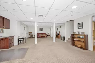 141 Cortland Dr, North Andover, MA 01845 - Photo 20