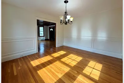 31 Oakley Rd #1, Watertown, MA 02472 - Photo 12