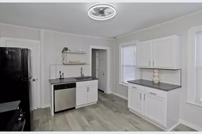 68-70 Ottawa Street #68, Agawam, MA 01001 - Photo 16