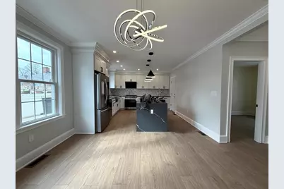 67 Jewett St #1, Newton, MA 02458 - Photo 8