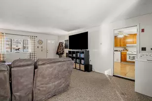 101 Regent Rd, Brockton, MA 02302 - Photo 6