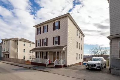 18 Gage St #1, Worcester, MA 01605 - Photo 1