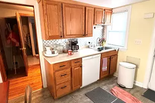 75 Lincoln St, Waltham, MA 02451 - Photo 4