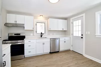 1088 Sumner Ave, Springfield, MA 01118 - Photo 20