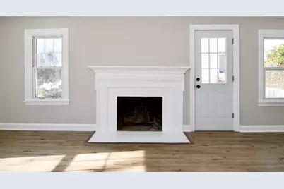 1088 Sumner Ave, Springfield, MA 01118 - Photo 8