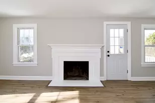 1088 Sumner Ave, Springfield, MA 01118 - Photo 8