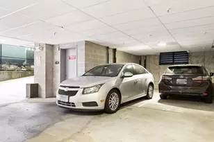 2 W Sixth St, Boston, MA 02127 - Photo 18