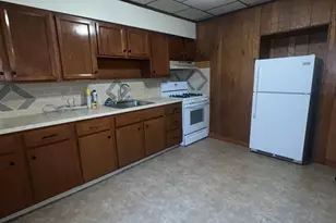 1155-1157 Pleasant St, Fall River, MA 02723 - Photo 20