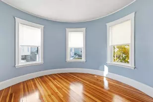 20 Leslie St, Boston, MA 02122 - Photo 12