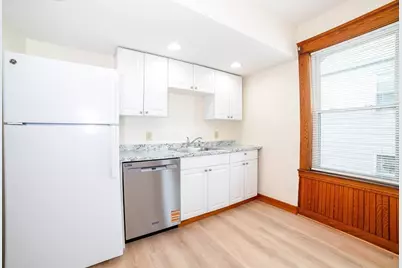 82 Tower St #3, Worcester, MA 01606 - Photo 8