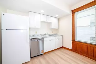 82 Tower St, Worcester, MA 01606 - Photo 8