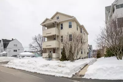 82 Tower St #3, Worcester, MA 01606 - Photo 2