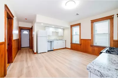 82 Tower St #3, Worcester, MA 01606 - Photo 12