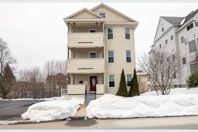 82 Tower St #3, Worcester, MA 01606 - Photo 1