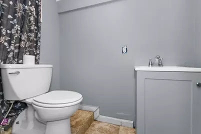 146 Manomet St, Brockton, MA 02301 - Photo 14