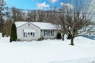 35 Silvin Rd, Chicopee, MA 01013 - Photo 2
