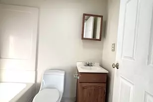 49 Fulton St, Peabody, MA 01960 - Photo 6