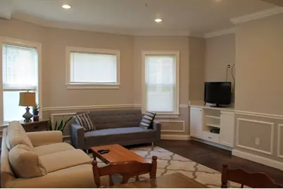 34 Circuit St #1, Boston, MA 02119 - Photo 4