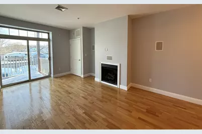 40 Heather St #204, Beverly, MA 01915 - Photo 4