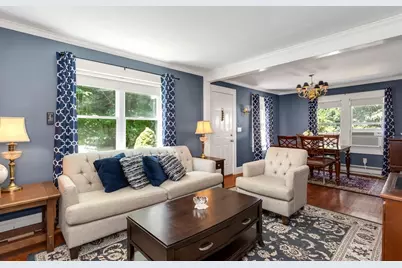 29 Elm St, Franklin, MA 02038 - Photo 4