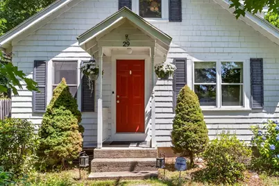 29 Elm St, Franklin, MA 02038 - Photo 2