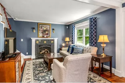 29 Elm St, Franklin, MA 02038 - Photo 6