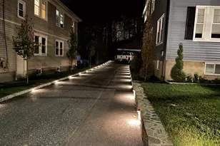 1092 Main St, Waltham, MA 02451 - Photo 2