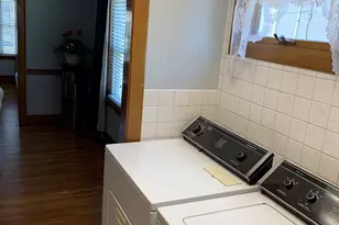 1092 Main St, Waltham, MA 02451 - Photo 10
