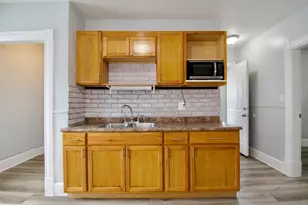 36 Montcalm, Springfield, MA 01151 - Photo 18